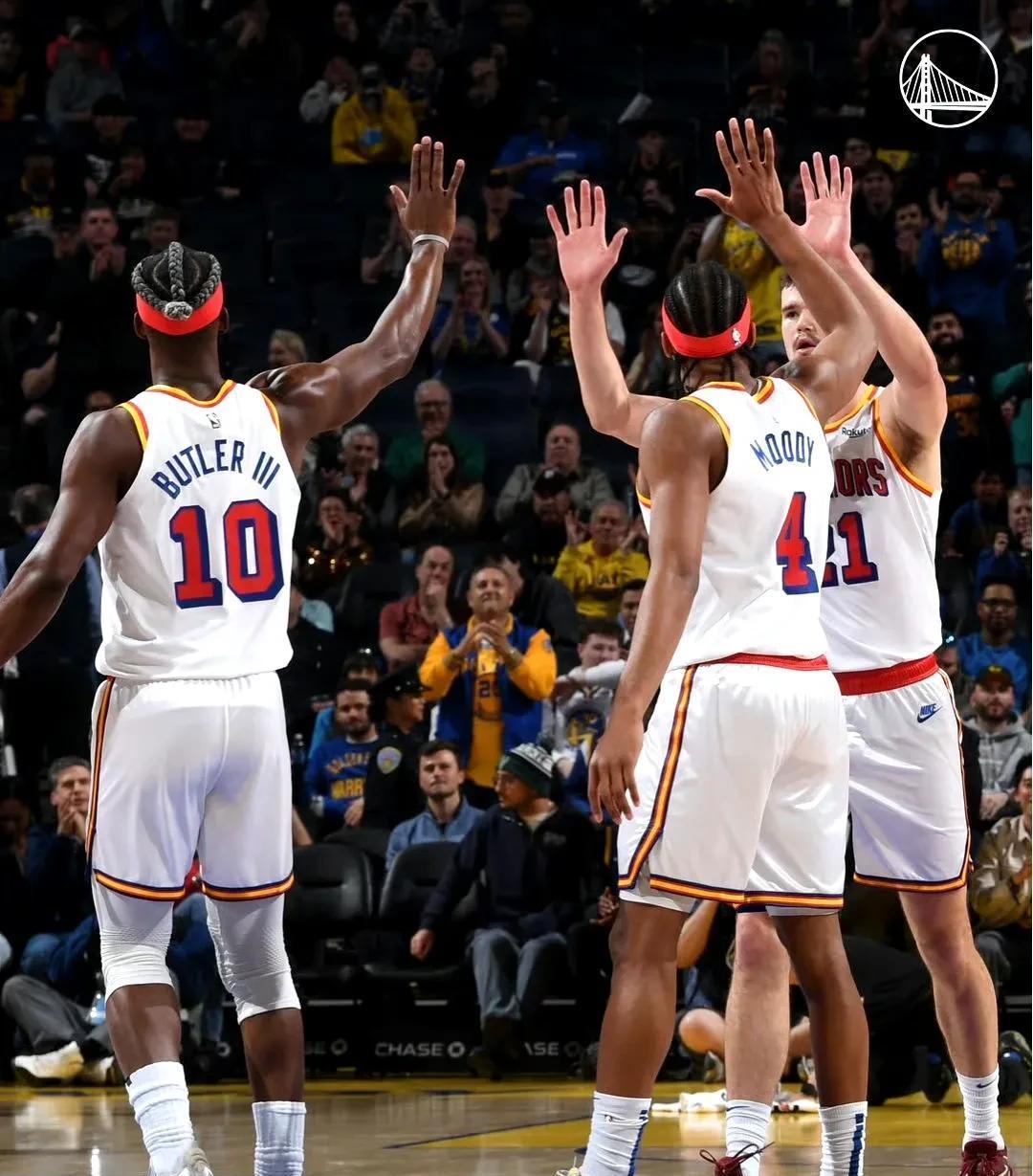 九游中国-开拓者逆转快船，系列赛战成1-1平