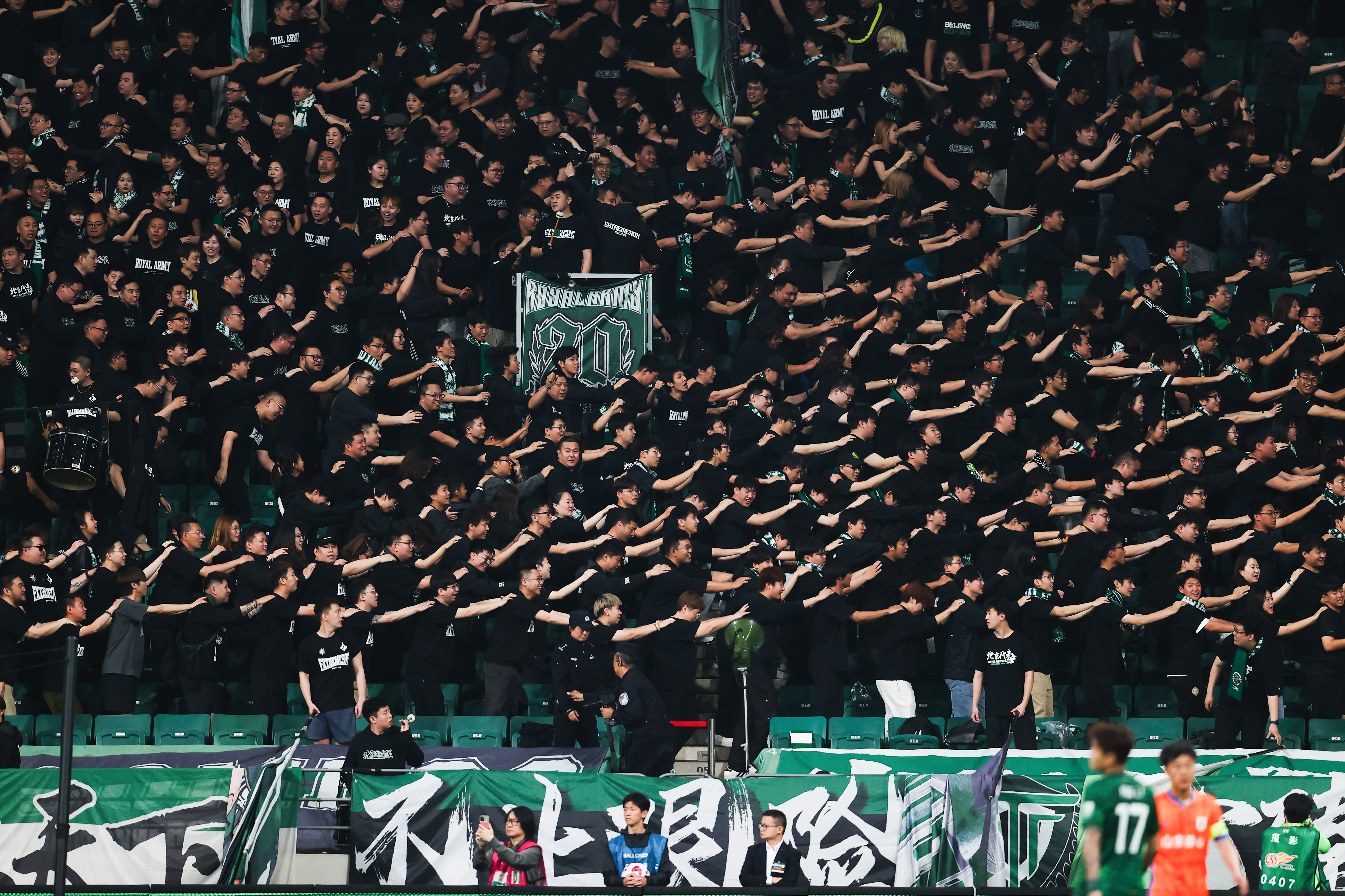 九游官网-包含国安球迷欢呼！北京球队在主场战胜恒大的词条