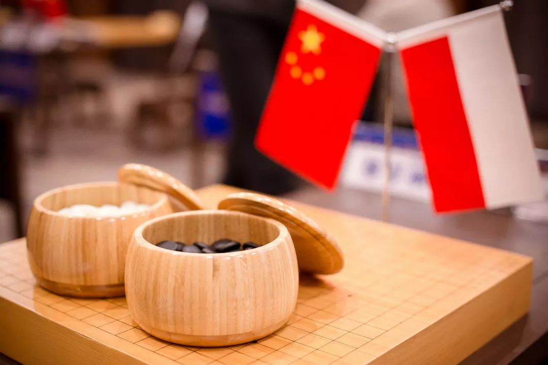 九游娱乐网站-纵横赛场上的英雄豪杰，谁将成为明日之星？