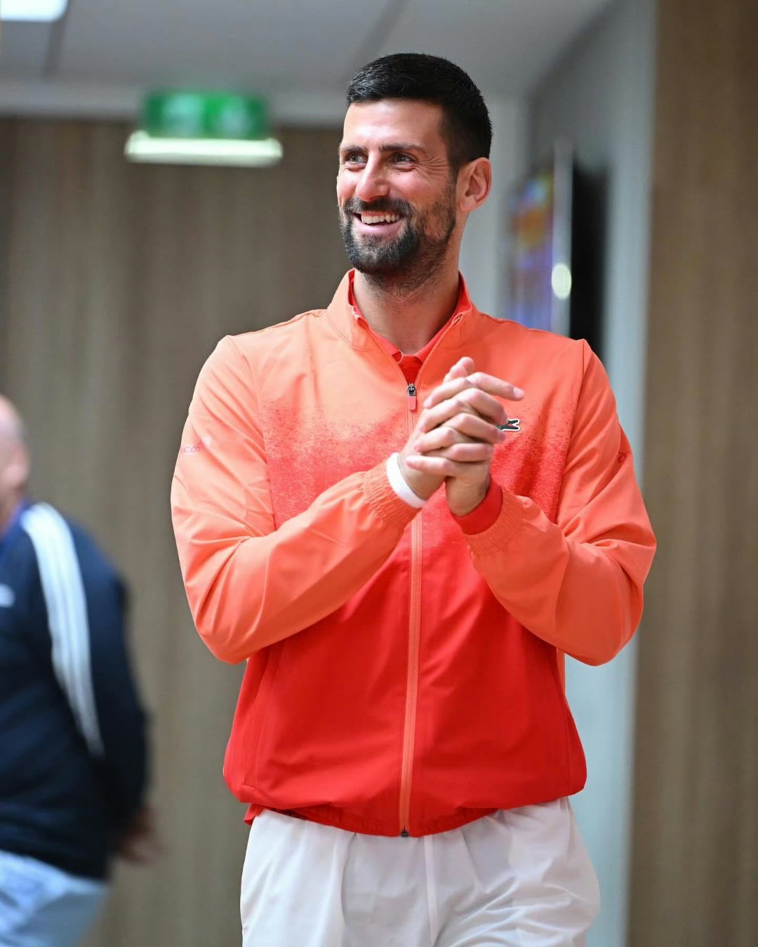 澳大利亚网球队鏖战日本网球队，德约科维奇制霸全场的简单介绍