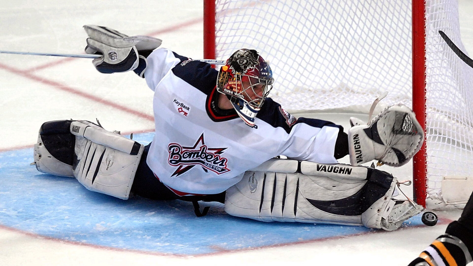 跨洋热身赛见证新王诞生—勇士三节击溃山东，塔图姆狂砍42分诠释未来王者